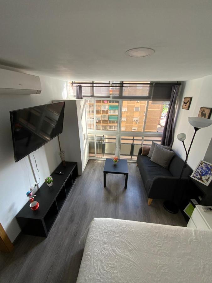 4 Capulino Apartamentos Malaga Exterior photo