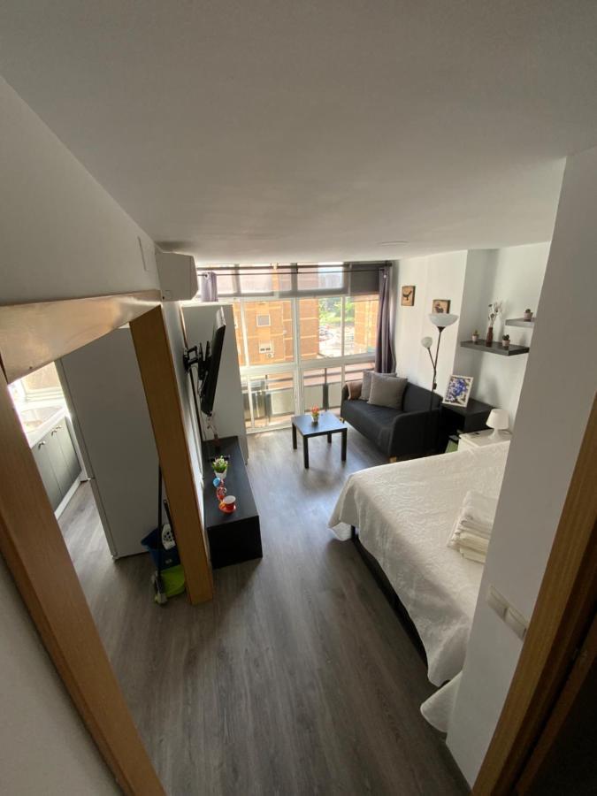 4 Capulino Apartamentos Malaga Exterior photo